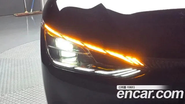 Kia EV6, миниатюра 6