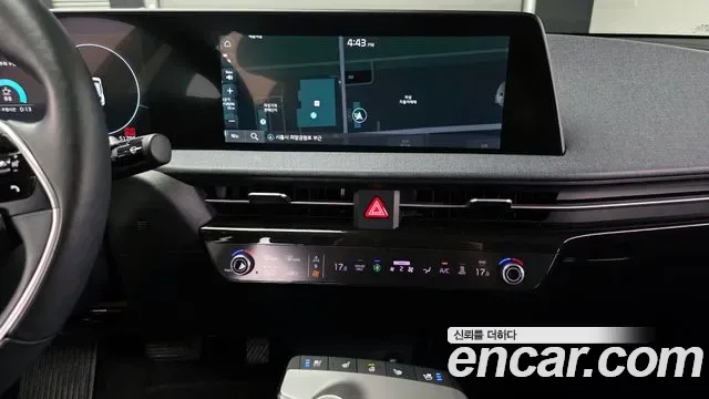Kia EV6, миниатюра 5
