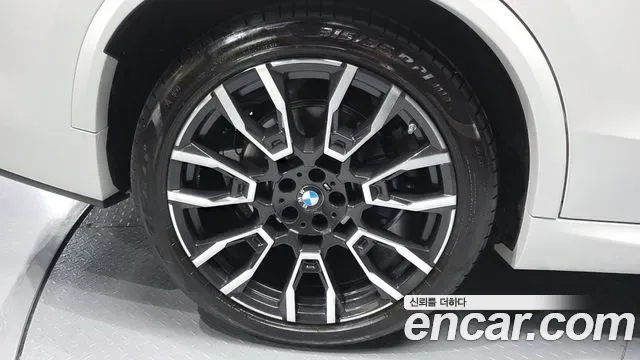 BMW X5 xDrive 40i M, миниатюра 2