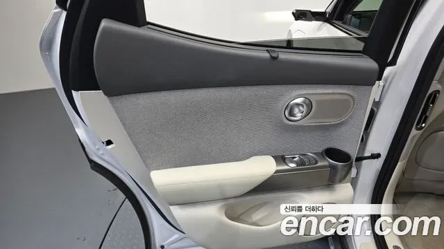 Genesis GV60, миниатюра 2