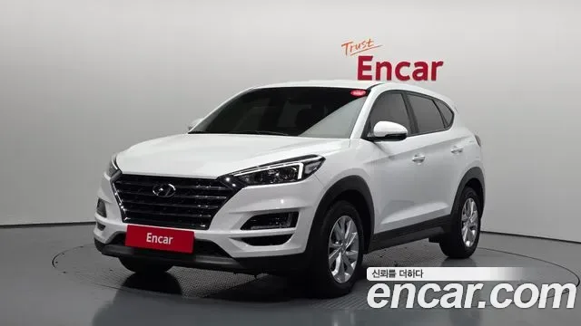 Hyundai TUCSON дизель 2.0 2WD