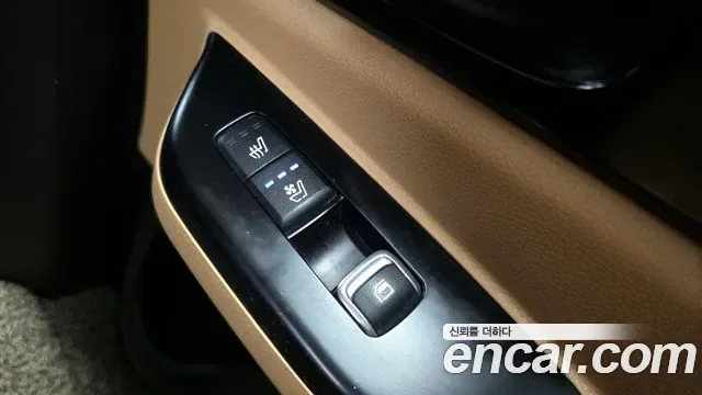 Kia Carnival дизель 9 мест Prestige, миниатюра 17