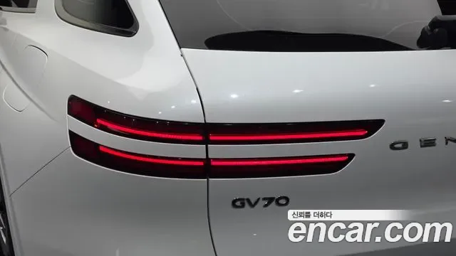 Genesis GV70 2.2 дизель 2WD ( ), миниатюра 30