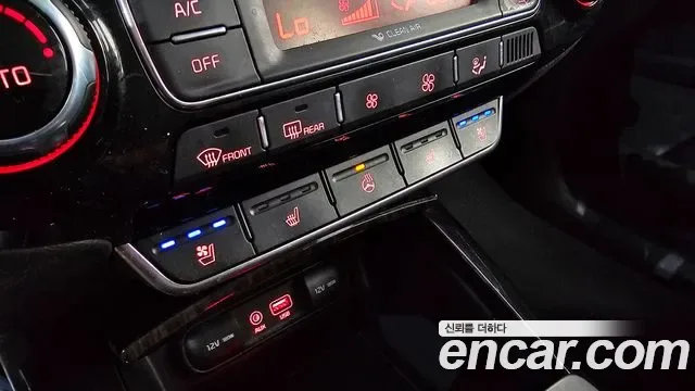 Kia Sorento дизель 2.0 2WD Prestige, миниатюра 13