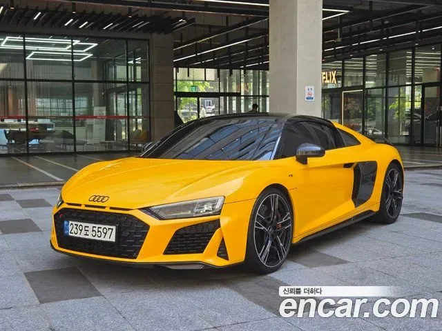 Audi R8 5.2 V10