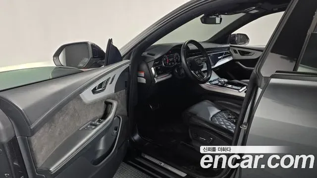 Audi Q8 55 TFSI Premium, миниатюра 5