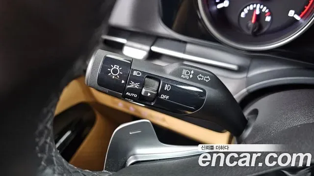Kia Carnival бензин 7 мест, миниатюра 25
