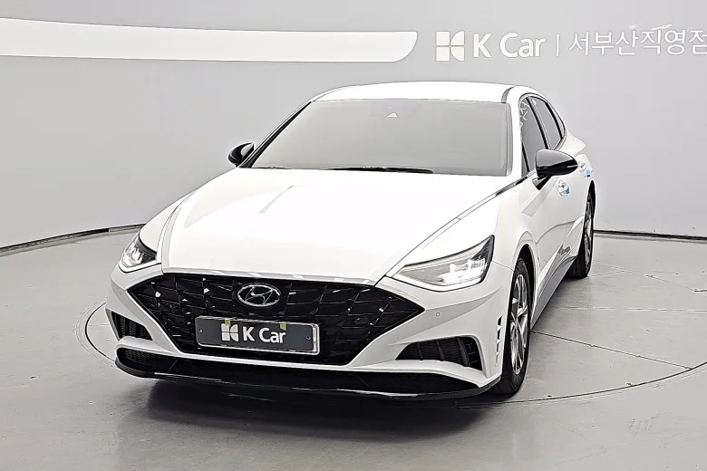 Hyundai Sonata 2.0 бензин Premium