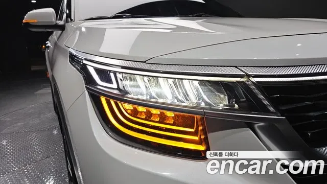 Kia Seltos бензин 1.6 Turbo 2WD Signature, миниатюра 10
