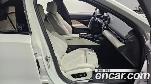 BMW 5 (G60) 520i M, миниатюра 25