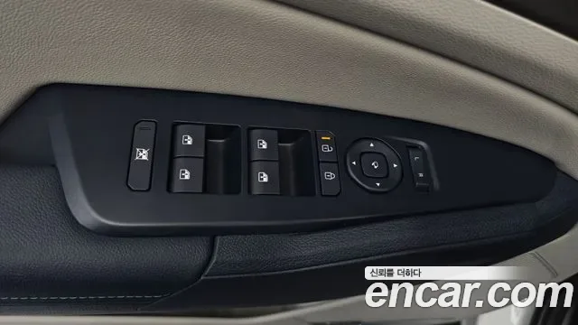 Kia Sportage бензин 1.6 Turbo 2WD Signature X Line, миниатюра 11