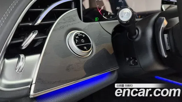 Mercedes-Benz E-Class E200, миниатюра 6