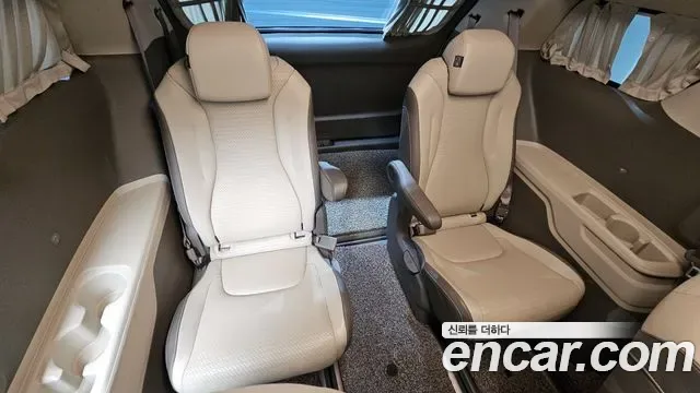 Kia Carnival бензин 9 мест Signature, миниатюра 5