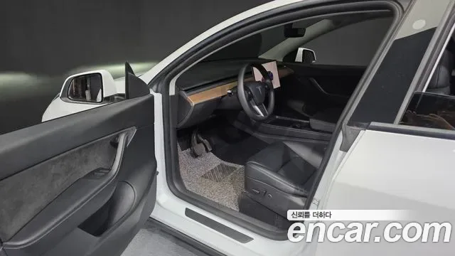 Tesla Y AWD, миниатюра 5