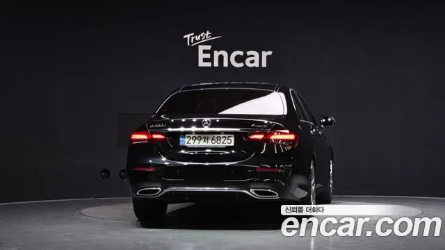 Mercedes-Benz E-Class E220d 4MATIC AMG Line, миниатюра 22