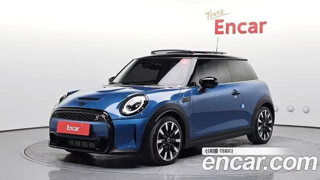 MINI Cooper III