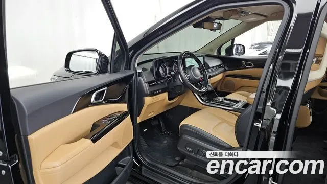 Kia Carnival дизель 9 мест, миниатюра 8