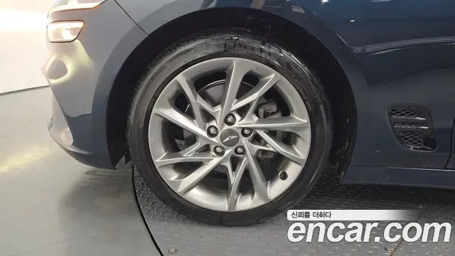 Genesis G70 бензин 2.0T 2WD ( ), миниатюра 6