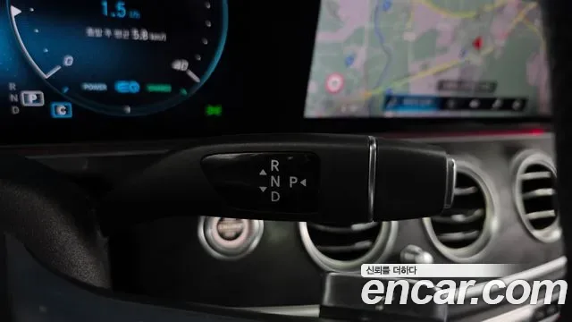 Mercedes-Benz E-Class E220d 4MATIC AMG Line, миниатюра 15