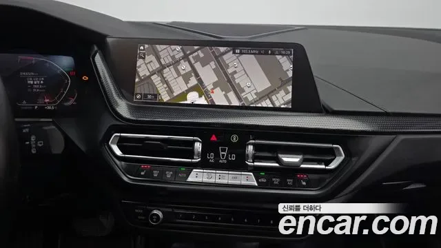 BMW 1 (F40) 120i, миниатюра 16
