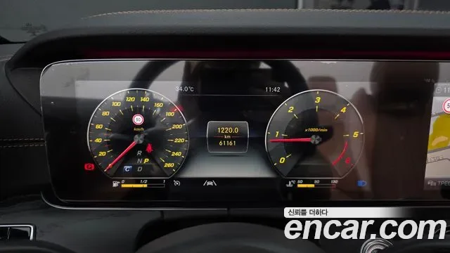 Mercedes-Benz E-Class E220d, миниатюра 4