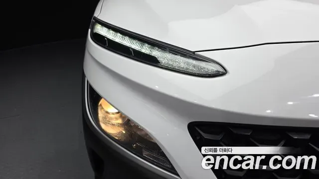 Hyundai Kona бензин 2.0 2WD, миниатюра 16
