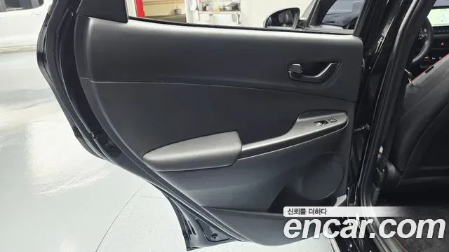 Hyundai Kona бензин 1.6 Turbo 4WD N Line Inspiration, миниатюра 8