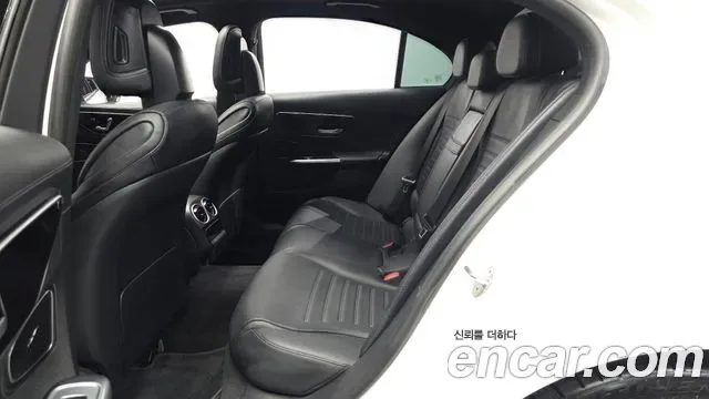 Mercedes-Benz C-Class C300 4MATIC AMG Line, миниатюра 20