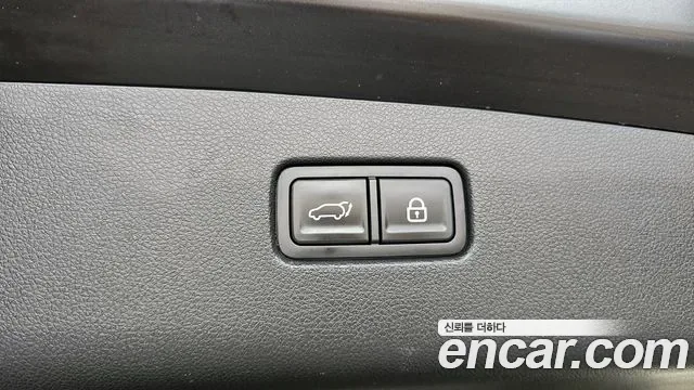 Genesis GV70 2.2 дизель 2WD ( ), миниатюра 15