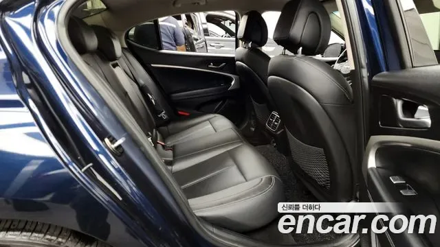Genesis G70 бензин 2.0T 4WD ( ), миниатюра 3