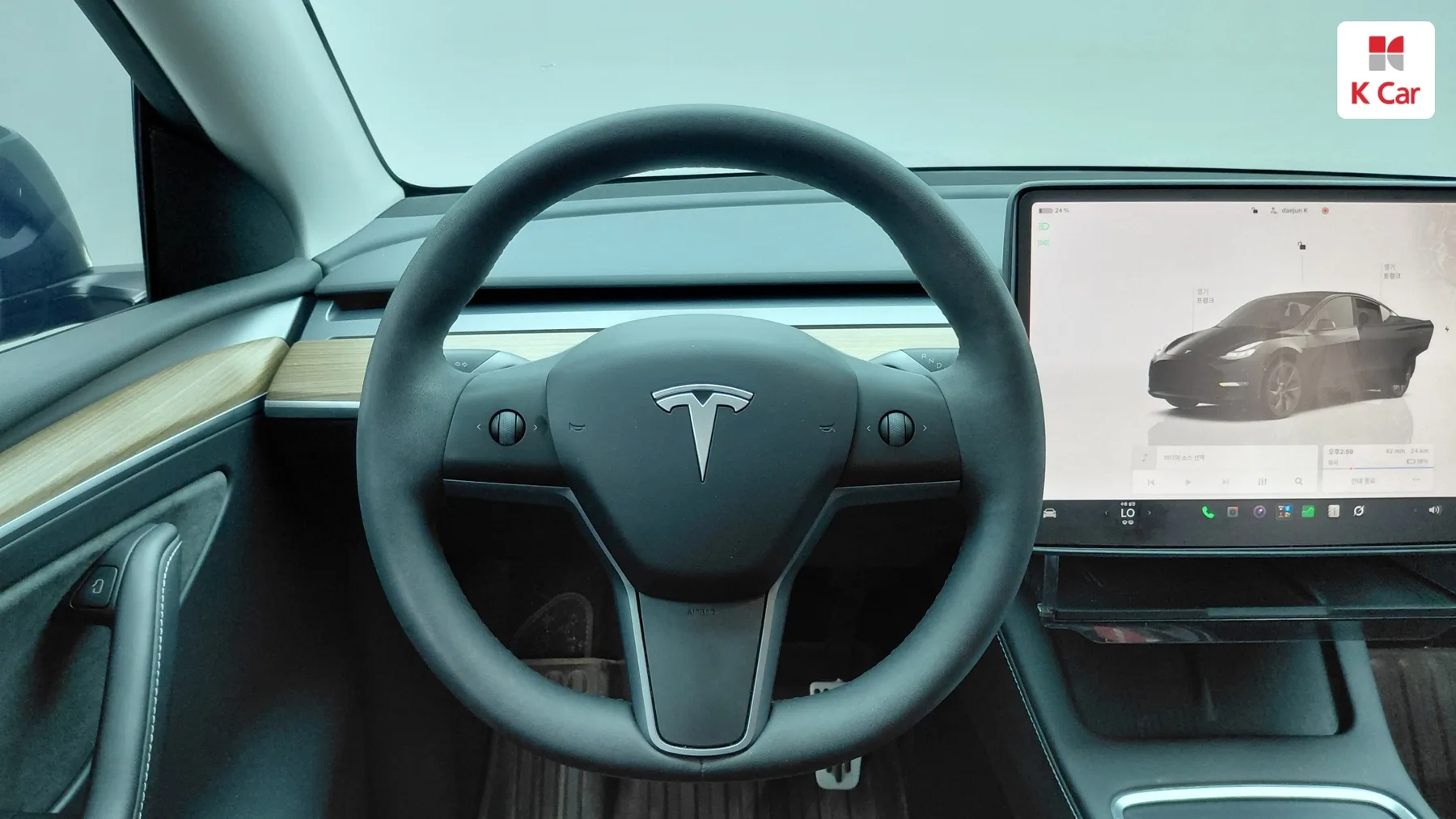 Tesla Y RWD, миниатюра 3