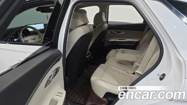 Genesis GV70 2.5T бензин 2WD ( ), миниатюра 2