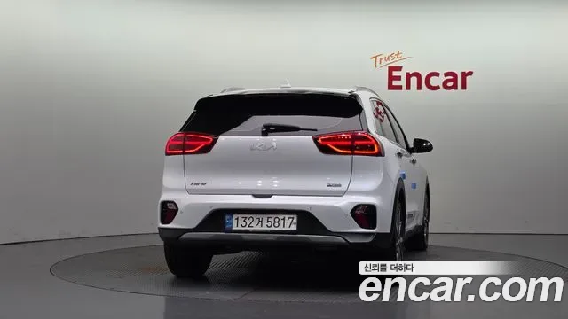 Kia Niro 1.6 HEV Signature, миниатюра 12