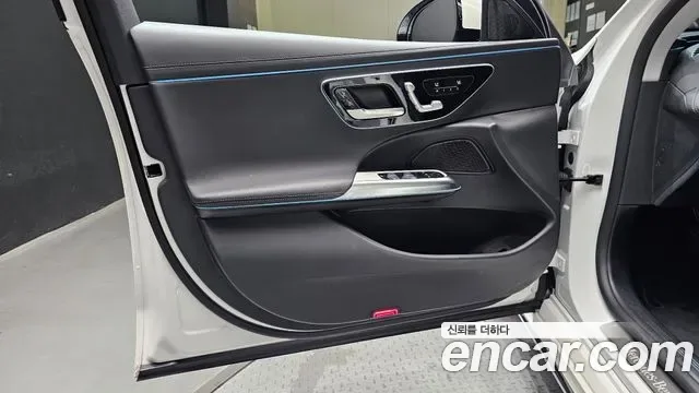 Mercedes-Benz E-Class E220d 4MATIC, миниатюра 24