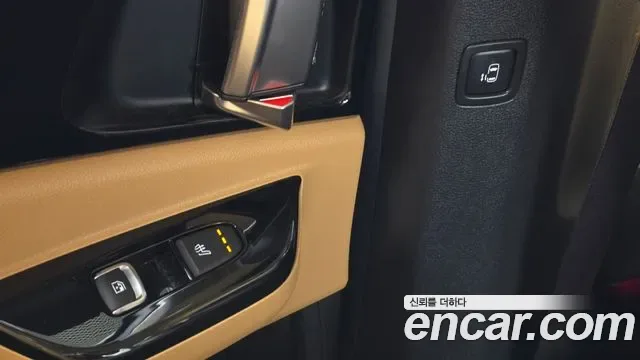 Kia Carnival дизель 9 мест, миниатюра 3