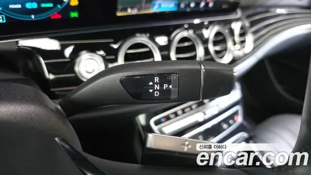 Mercedes-Benz E-Class E450 4MATIC, миниатюра 9