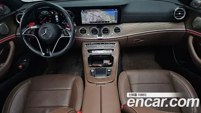 Mercedes-Benz E-Class E250, миниатюра 17