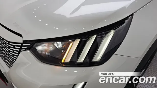 Peugeot E-2008 EV GT, миниатюра 27