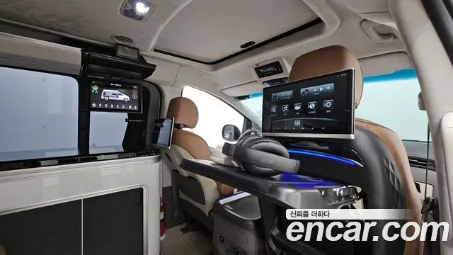 Hyundai Staria 4WD Prestige 4 мест, миниатюра 22