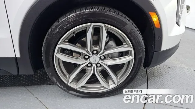Cadillac XT4 2.0 AWD, миниатюра 10