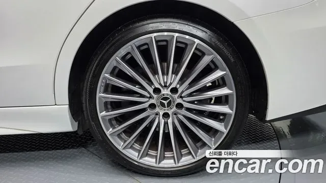 Mercedes-Benz C-Class C300 4MATIC AMG Line, миниатюра 10