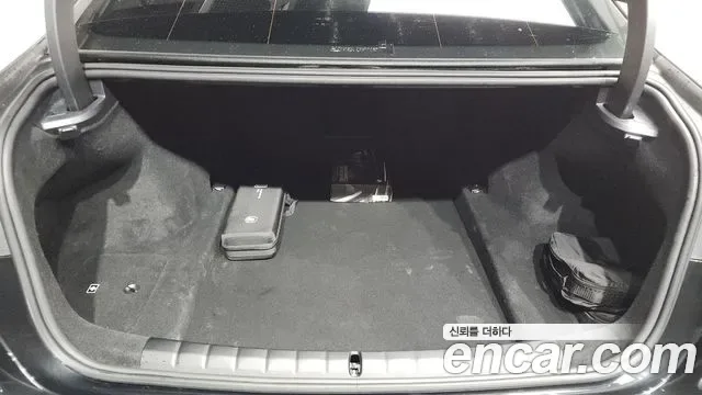 BMW 7 (G70) 740i xDrive M, миниатюра 4