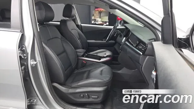 Kia Niro EV, миниатюра 8