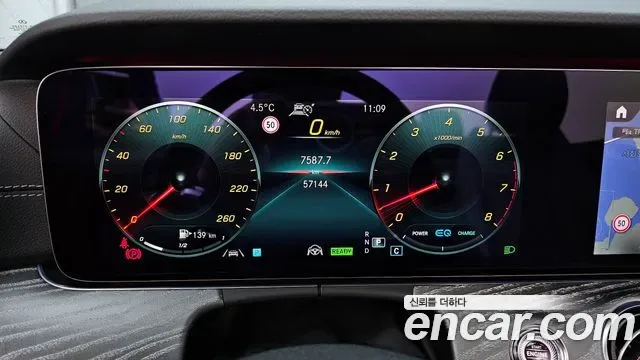 Mercedes-Benz E-Class E450 4MATIC, миниатюра 2