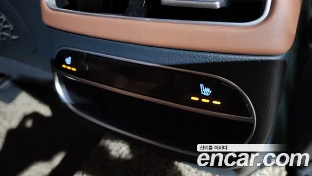 Genesis GV70 2.5T бензин AWD ( ), миниатюра 13
