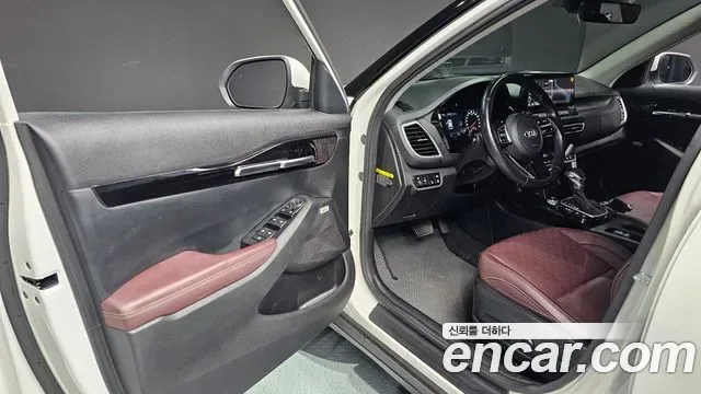 Kia Seltos бензин 1.6 Turbo 2WD, миниатюра 3