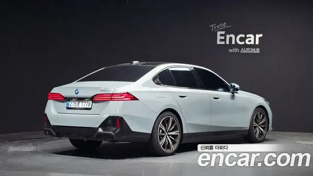 BMW 5 (G60) 530e M, миниатюра 18