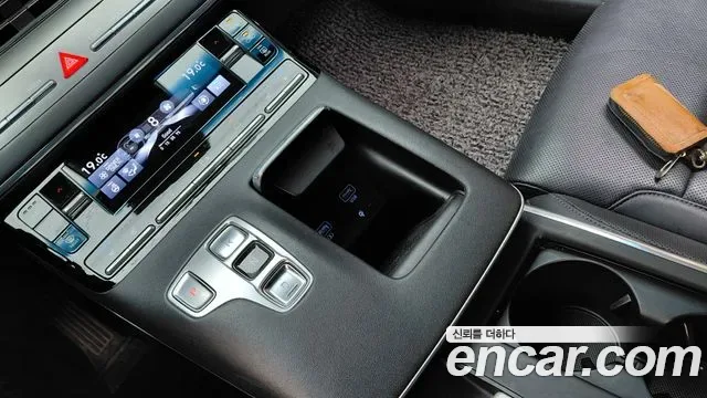 Hyundai Grandeur Premium, миниатюра 15
