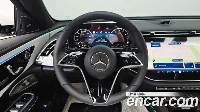Mercedes-Benz E-Class E450 4MATIC, миниатюра 4