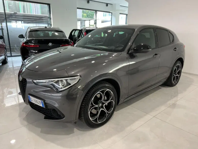 Alfa Romeo Stelvio 2.2 Turbodiesel 210 CV AT8 Q4 Veloce
